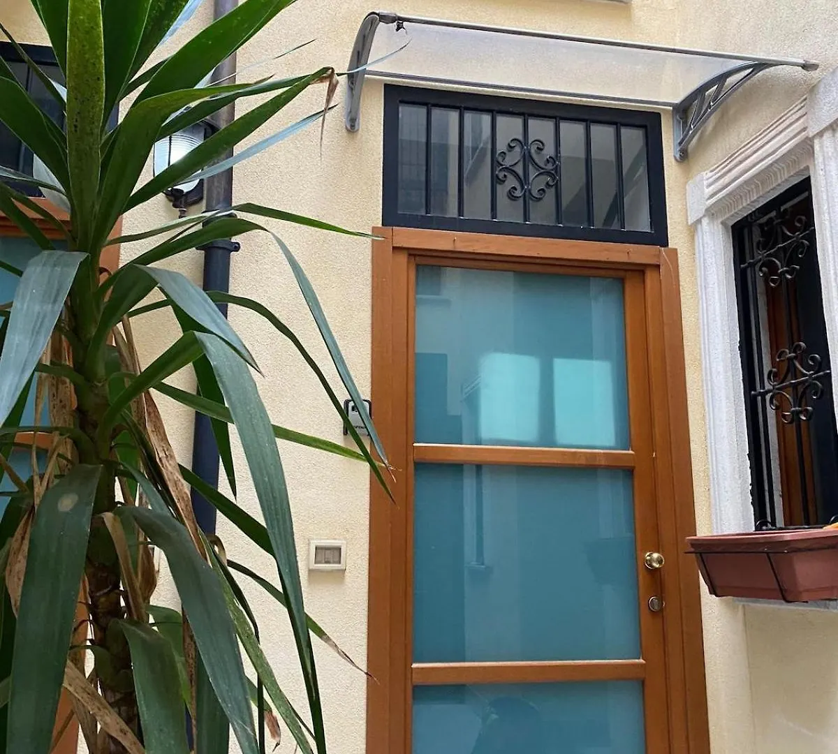 Nonno Antonio'S House Apartman Palermo